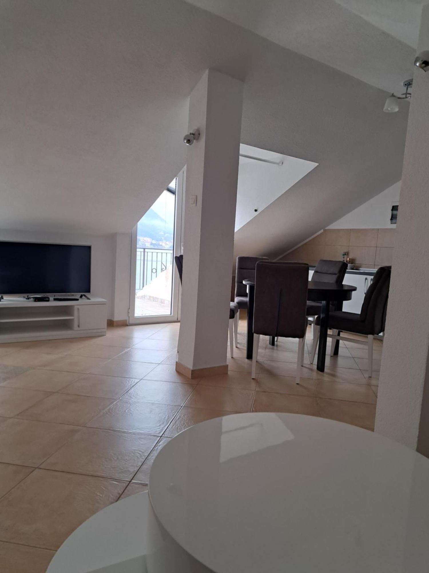 Apartments Pejanovic Kotor Exterior photo