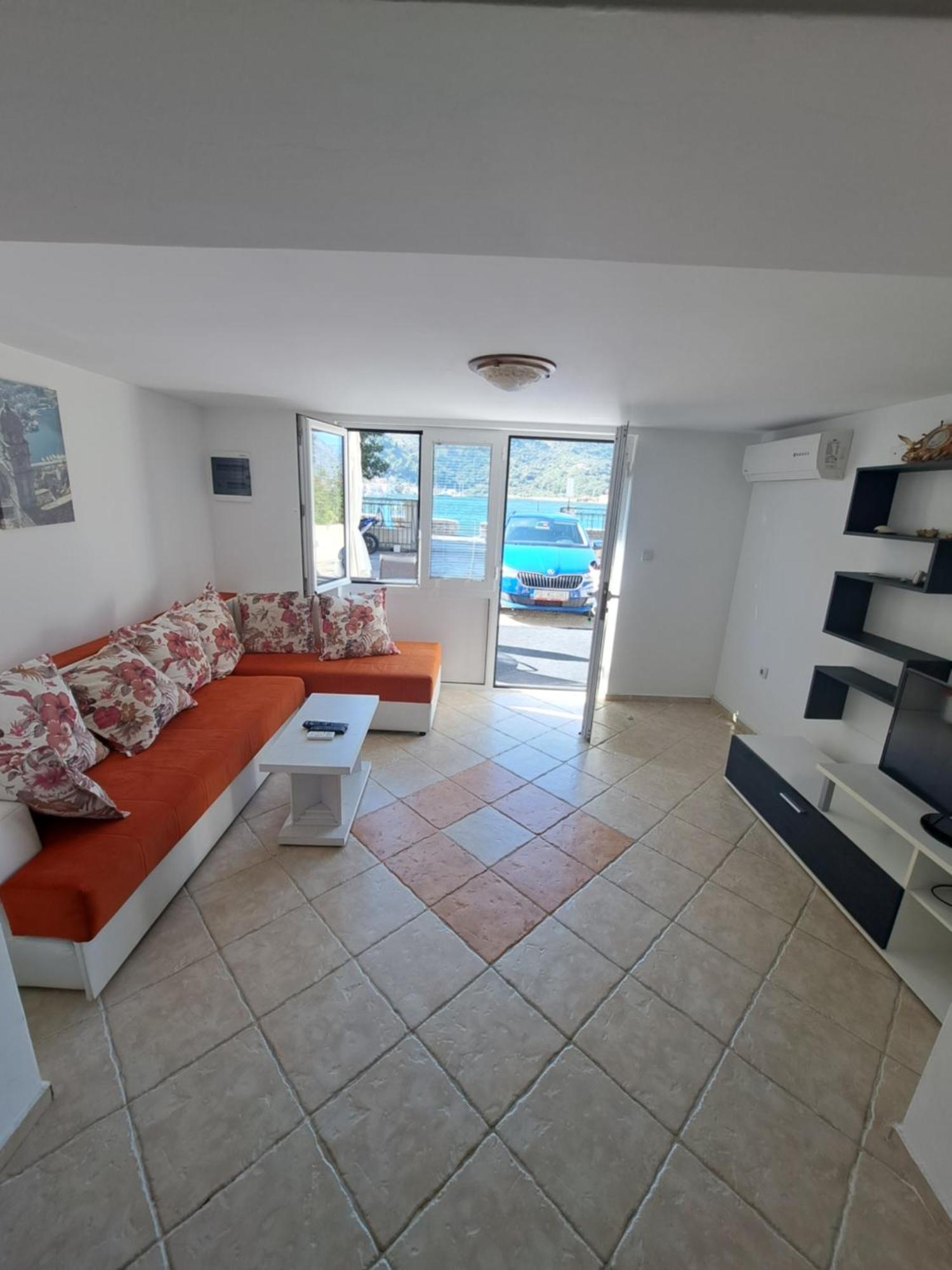 Apartments Pejanovic Kotor Exterior photo