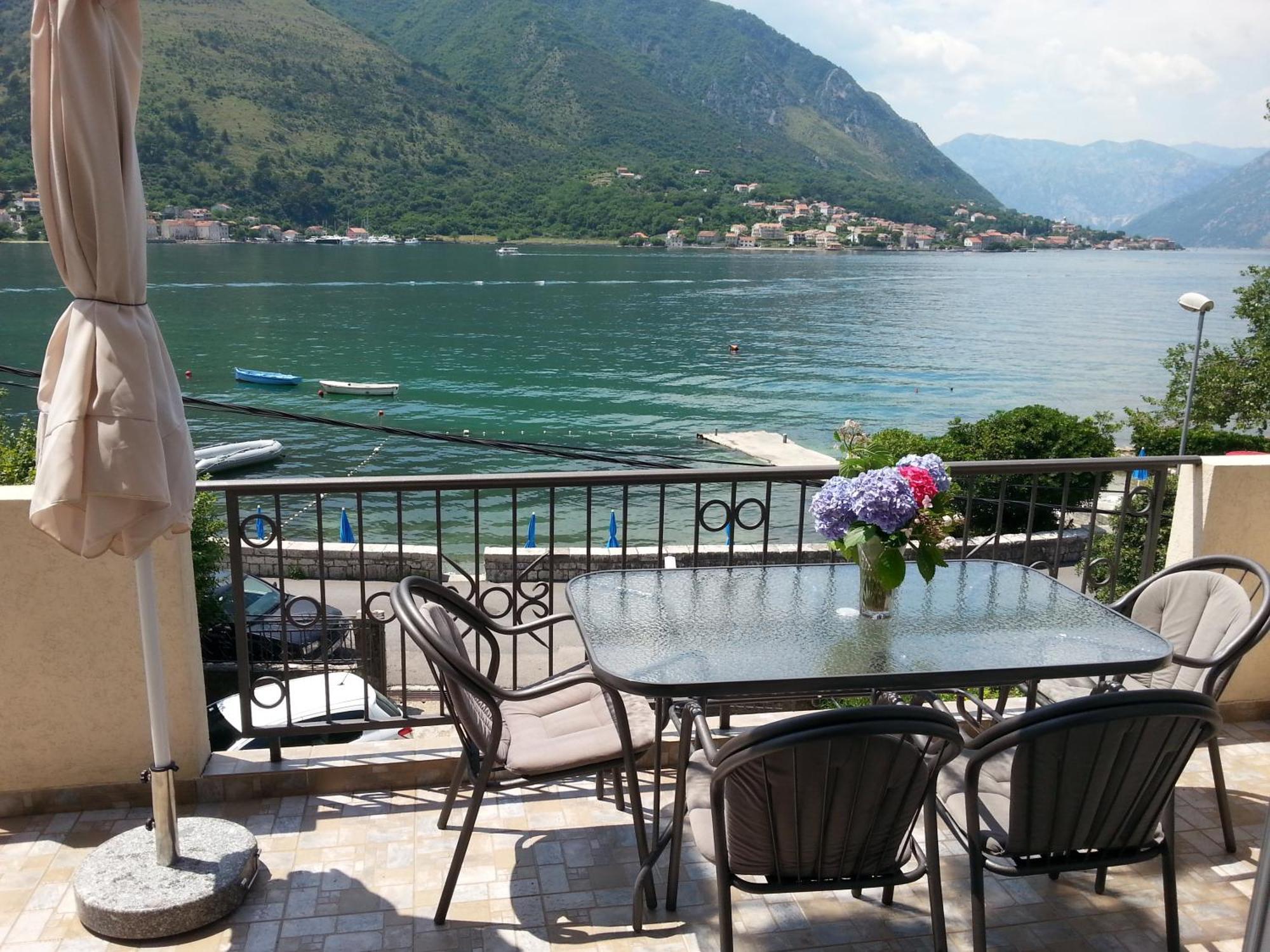 Apartments Pejanovic Kotor Exterior photo