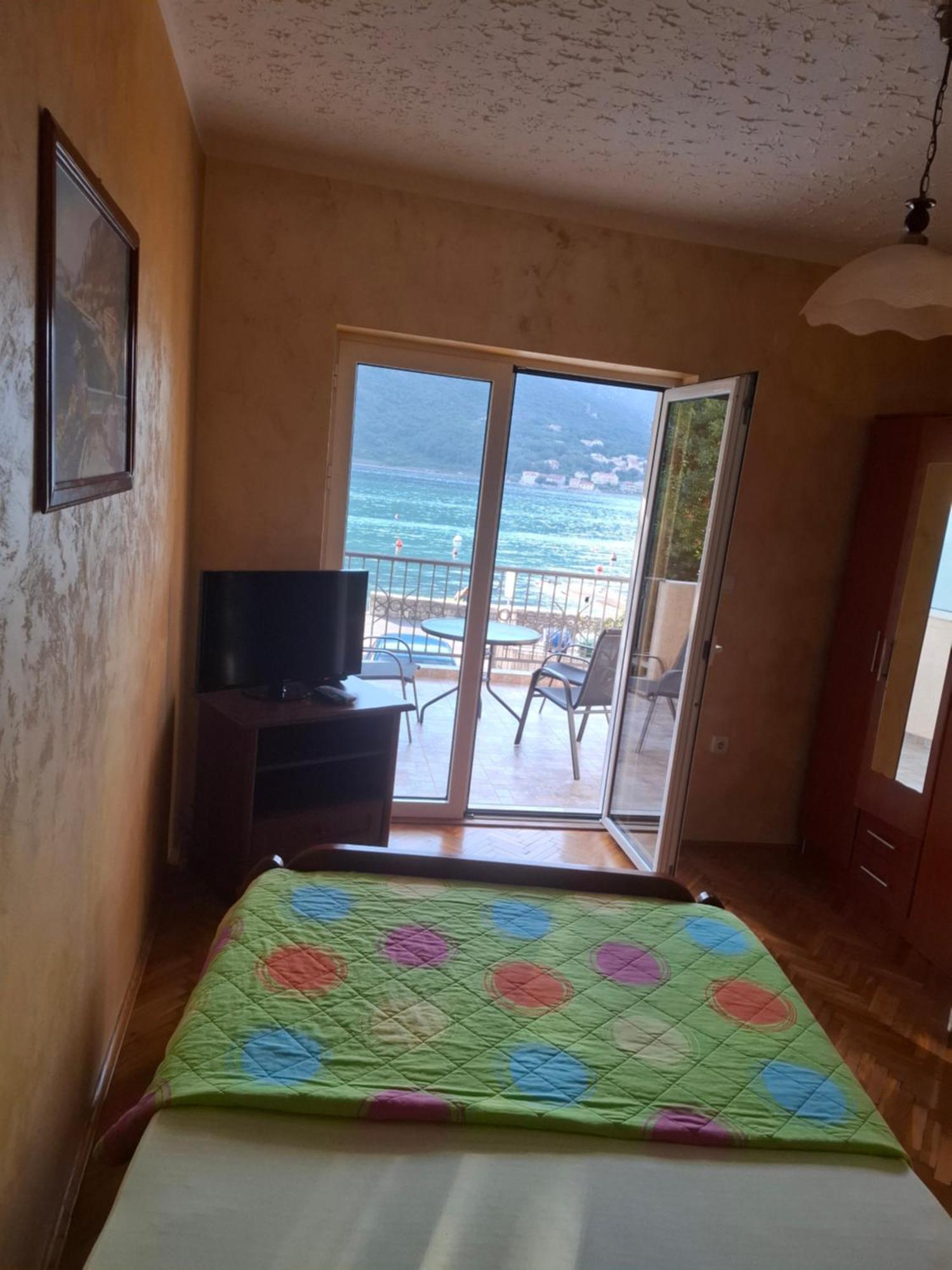 Apartments Pejanovic Kotor Exterior photo